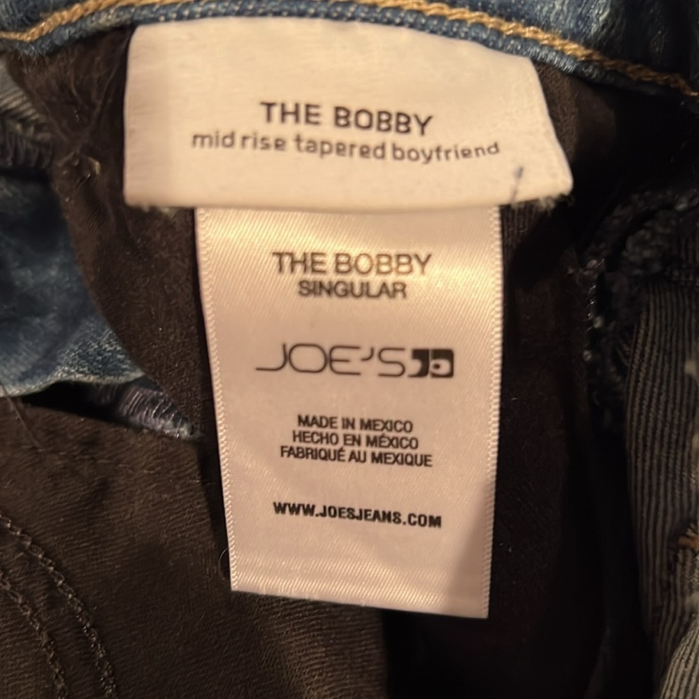 Joe’s Jeans The Bobby Singular women’s  tapered Distressed Jeans, size 26, NWOT - Picture 11 of 12